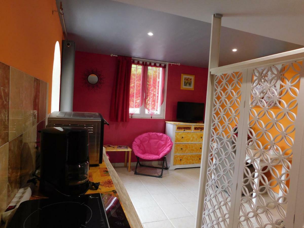 Villa Les Pins Mirabel-aux-Baronnies Eksteriør billede